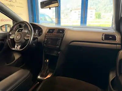 VW Polo 1.4 TSI GTI DSG — Sportive compacte avec turbo, boîte auto et 180 ch — Miniatura 16