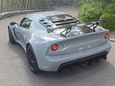 Lotus Exige Sport 410 — Supercar légère et extrême, 416 ch, très faible kilométrage — vista posteriore