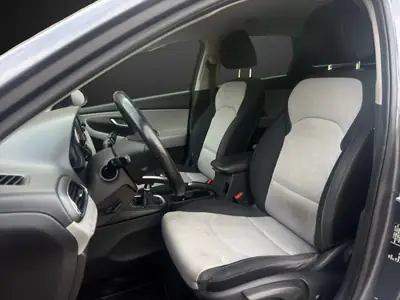 Hyundai i30 Wagon 1.6 CRDi Vertex — Break diesel économique, sans accident — Miniature 7