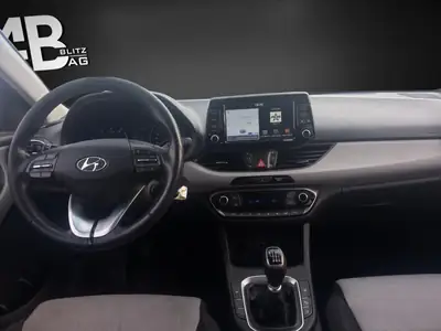 Hyundai i30 Wagon 1.6 CRDi Vertex — Break diesel économique, sans accident — Miniature 11