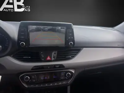 Hyundai i30 Wagon 1.6 CRDi Vertex — Break diesel économique, sans accident — Miniature 12