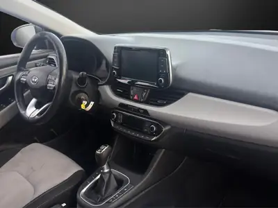 Hyundai i30 Wagon 1.6 CRDi Vertex — Break diesel économique, sans accident — Miniature 10
