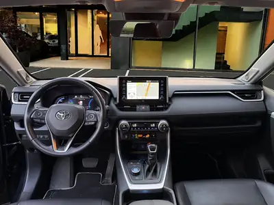 Toyota RAV4 2.5 HEV Premium 2021 — Hybride performant, 93'900 km, traction intégrale — Miniature 12