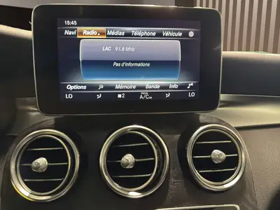 Mercedes-Benz GLC 250 AMG Line 4Matic — SUV premium, 4 roues motrices, entretien garanti — détail