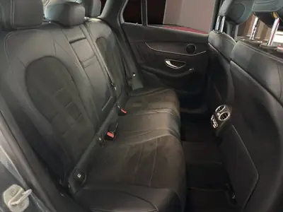 Mercedes-Benz GLC 250 AMG Line 4Matic — SUV premium, 4 roues motrices, entretien garanti — Miniature 9