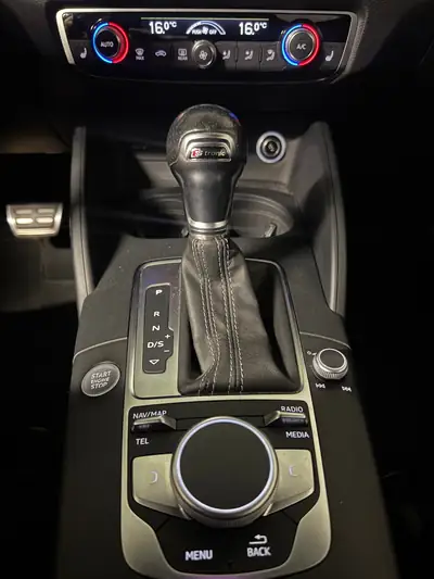 Audi A3 Cabriolet 1.5 TFSI — Décapotable sportive, 129 700 km, boîte auto — Miniatura 14