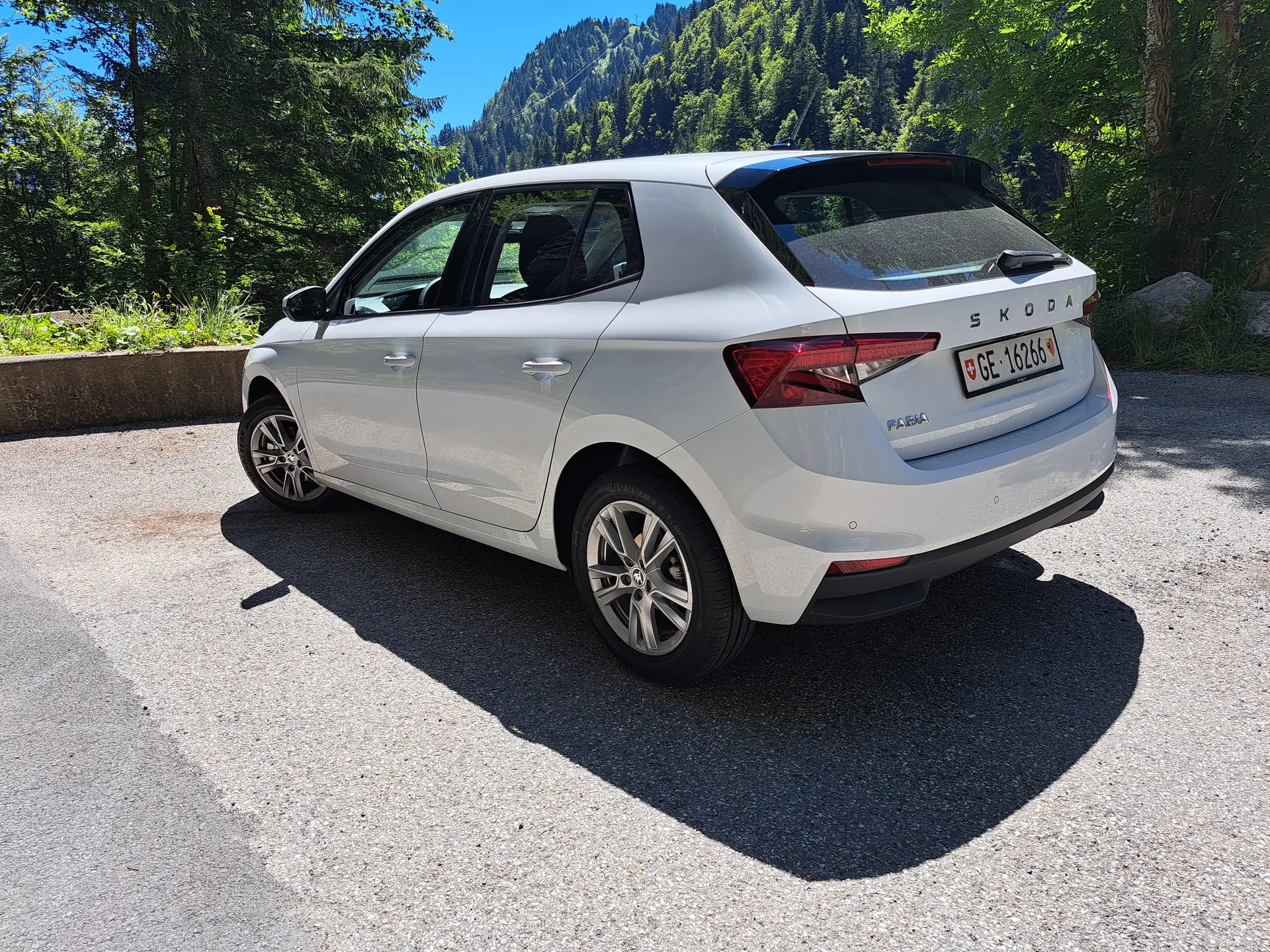 Skoda Fabia 2024 occasion Chêne-Bougeries — 3