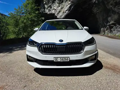 Skoda Fabia 1.5 TSI Selection DSG — Compacte sportive, 36'000 km seulement — tableau de bord