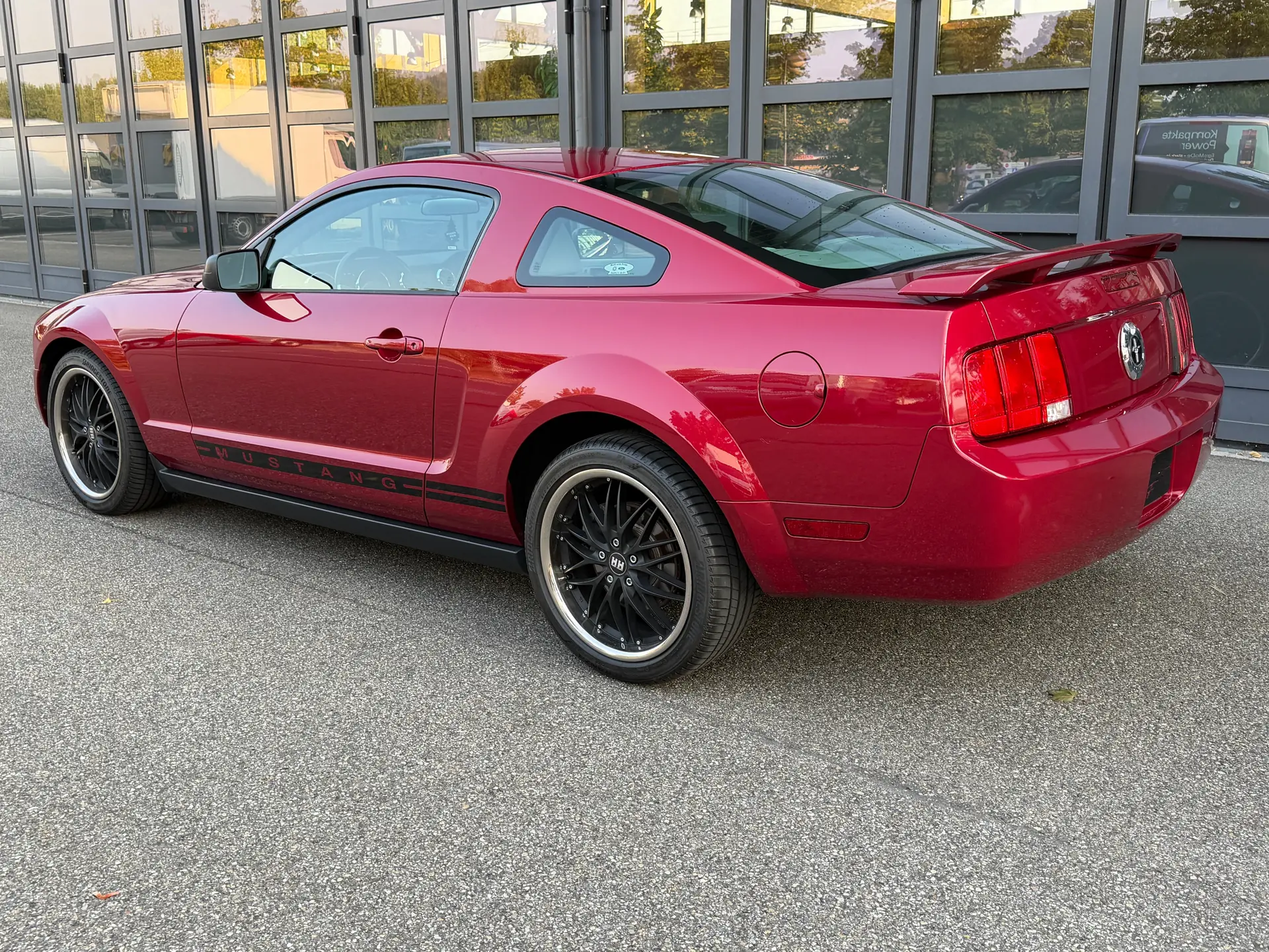 Ford Mustang 2005 occasion Schneisingen — 4