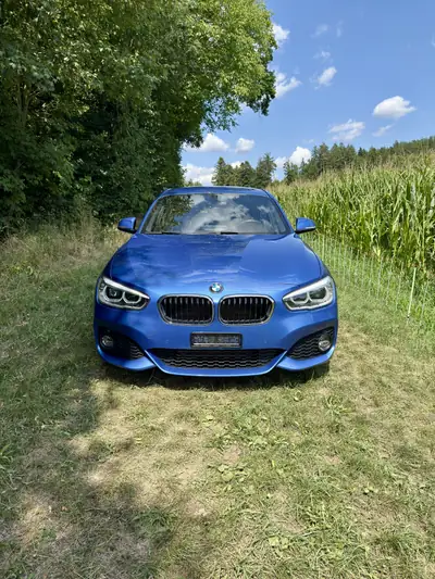 BMW 118i M Sport — Berline dynamique, 78 000 km, équipée Apple CarPlay — interni