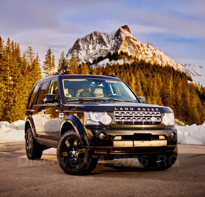 Land Rover Discovery IV 3.0 SDV6 HSE — 7 places, diesel puissant, frais de contrôle technique — vue extérieure