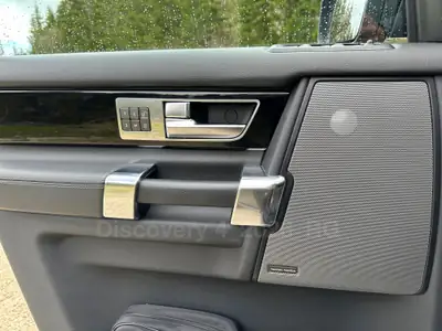 Land Rover Discovery IV 3.0 SDV6 HSE — 7 places, diesel puissant, frais de contrôle technique — Miniature 13