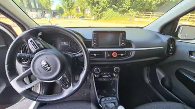 Kia Picanto 1.2 CVVT Swiss City Line — Citadine économique, 36 800 km seulement — intérieur