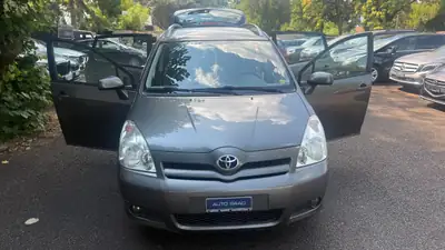 Toyota Corolla Verso 1.8 Linea Sol — Monospace 7 places fiable, automatique, sans sinistre — Miniature 9