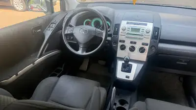 Toyota Corolla Verso 1.8 Linea Sol — Monospace 7 places fiable, automatique, sans sinistre — Miniature 8
