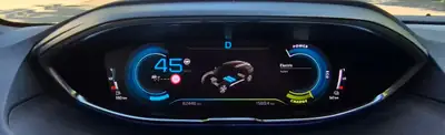 Peugeot 3008 1.6 Plug-in Hybrid4 GT — SUV rechargeable, 62'000 km, traction intégrale — tableau de bord