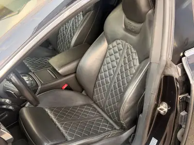 Audi S7 4.0 V8 TFSI Quattro — Berline sportive de prestige, 420 ch sans compromis — Miniatura 10