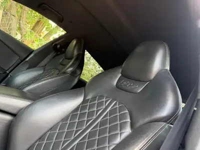 Audi S7 4.0 V8 TFSI Quattro — Berline sportive de prestige, 420 ch sans compromis — Miniatura 11