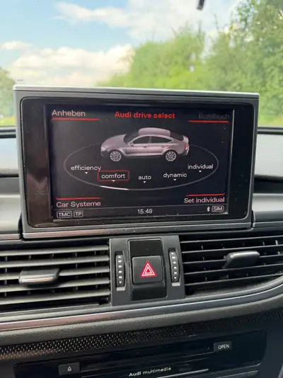 Audi S7 4.0 V8 TFSI Quattro — Berline sportive de prestige, 420 ch sans compromis — Miniatura 14