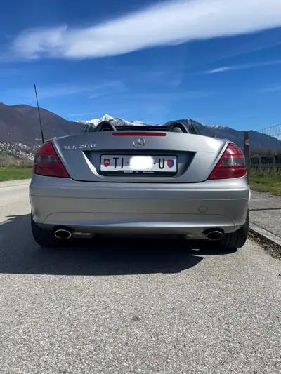 Mercedes-Benz SLK 200 Kompressor — Cabriolet sport compact, 81 500 km, propriétaire unique — Miniatura 9