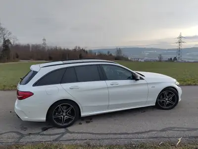 Mercedes-Benz C 450 AMG 4matic — Break sportif, 367 ch et transmission intégrale — rear view