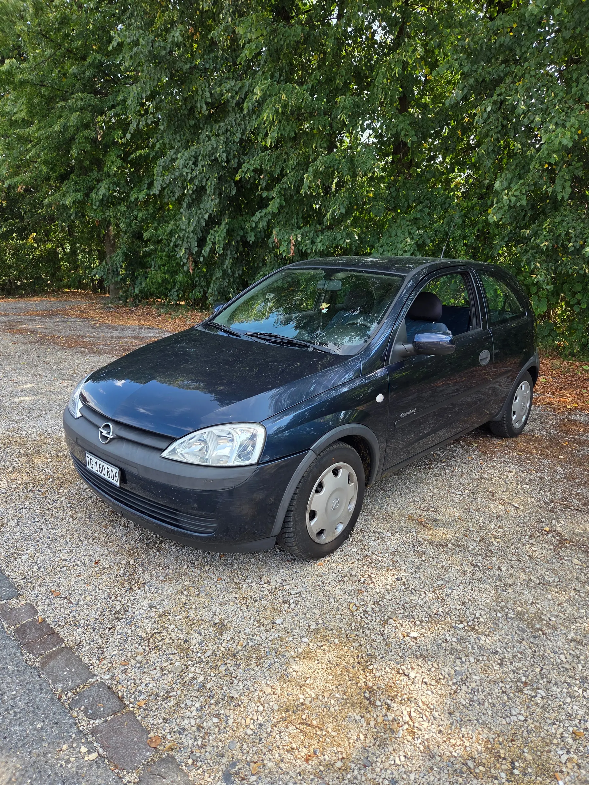 Opel Corsa 1.4i 16V Comfort — Citadine fiable des années 2000, faible kilométrage — Außenansicht