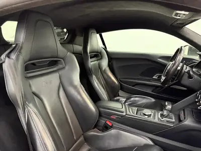 Audi R8 5.2 FSI V10 Plus Quattro — 610 ch, Carbone et Freins Céramique — Miniature 11
