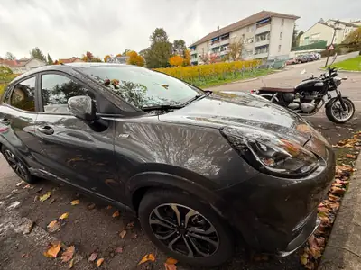 Ford Puma 1.0 EcoBoost Hybrid 125 ST-Line — SUV compact écologique et dynamique — intérieur