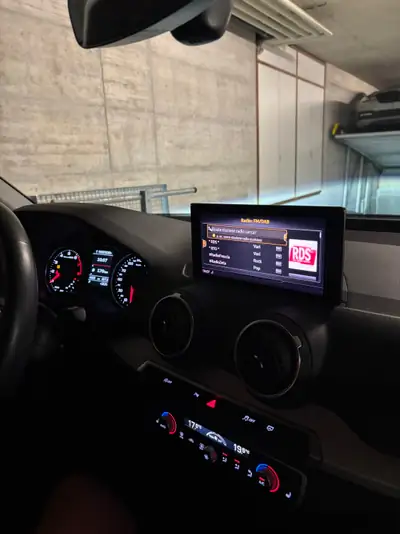 Audi Q2 1.5 35 TFSI S-Tronic — SUV compact dynamique, 47'000 km seulement — Außenansicht