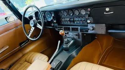 Jaguar E-Type Series 3 V12 Roadster — Chef-d'œuvre britannique, seulement 9'754 km — détail