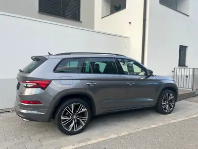 Skoda Kodiaq 2.0 TSI RS — SUV performant, 140'000 km, sans sinistre — Heckansicht