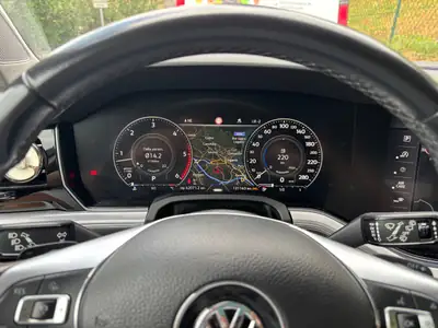 Volkswagen Touareg 3.0 V6 TDI 286 — SUV premium diesel, 131'000 km, sans sinistre — interior
