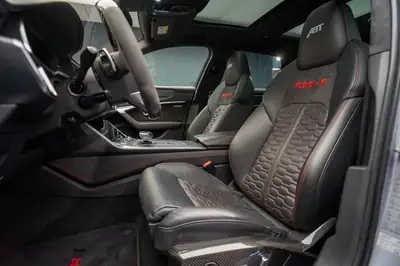 Audi RS6 Avant — Break haute performance 740 ch, hybride léger, kilométrage modéré — Miniatura 12