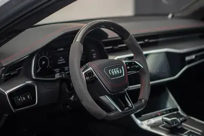 Audi RS6 Avant — Break haute performance 740 ch, hybride léger, kilométrage modéré — Miniatura 17