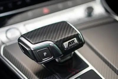 Audi RS6 Avant — Break haute performance 740 ch, hybride léger, kilométrage modéré — Miniatura 19