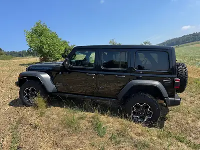 Jeep Wrangler 2.0 Turbo Rubicon Unlimited 4xe — SUV hybride rechargeable, 29'200 km — detail