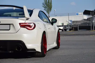 Toyota GT86 2.0 D-4S Sport — Coupé sportif légendaire, 80'000 km, blanc métallisé — Miniatura 8