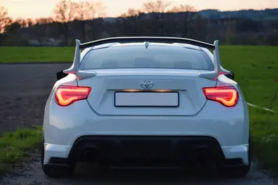 Toyota GT86 2.0 D-4S Sport — Coupé sportif légendaire, 80'000 km, blanc métallisé — Miniatura 18