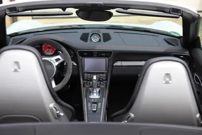 Porsche 911 Carrera GTS PDK — Cabriolet légendaire, moteur 3.8 L et seulement 29 900 km — Miniatur 7