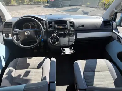 VW T5 Multivan Atlantis 2.5 TDI 4Motion — Monospace 7 places robuste et polyvalent — détail