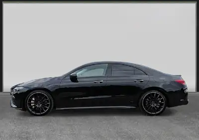 Mercedes-AMG CLA 35 4Matic — Berline sportive haute performance, 82'200 km — fianco