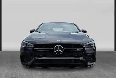 Mercedes-AMG CLA 35 4Matic — Berline sportive haute performance, 82'200 km — vista posteriore