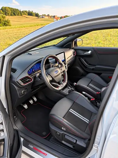 Ford Puma 1.5 EcoBoost ST X — SUV compact sportif, 52'000 km seulement — cruscotto