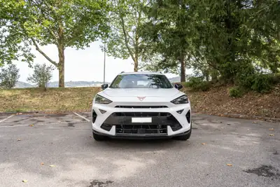 CUPRA Formentor 1.5 eHybrid VZ — Technologie hybride rechargeable et consommation ultra-basse — rear view