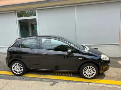 Fiat Punto 1.2 8V MyStyle — Citadine économique et fiable, 56'000 km seulement — vue extérieure
