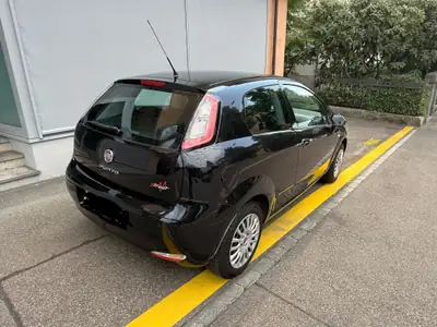 Fiat Punto 1.2 8V MyStyle — Citadine économique et fiable, 56'000 km seulement — tableau de bord
