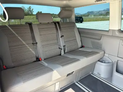 VW T6.1 California 2.0 TDI 150 Beach Last Edition — Camping-car premium, 39 000 km seulement — Miniature 14