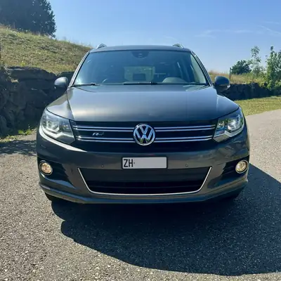 VW Tiguan 2.0 TSI 210 Cup — SUV dynamique, 4x4 intégral, R-Line premium — Seitenansicht