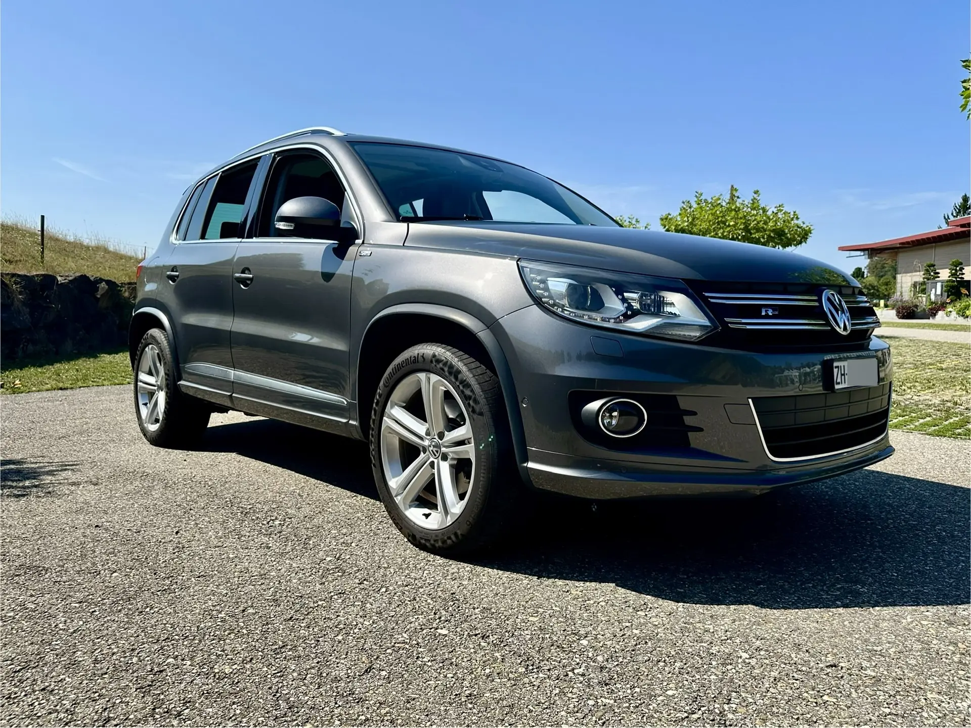 VW Tiguan 2.0 TSI 210 Cup — SUV dynamique, 4x4 intégral, R-Line premium — Außenansicht