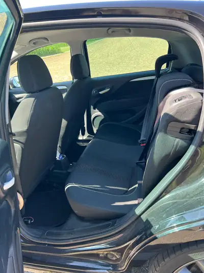 FIAT Punto 1.4 T MultiAir 135 Sport — Dynamique et économe, sans accident — dettaglio